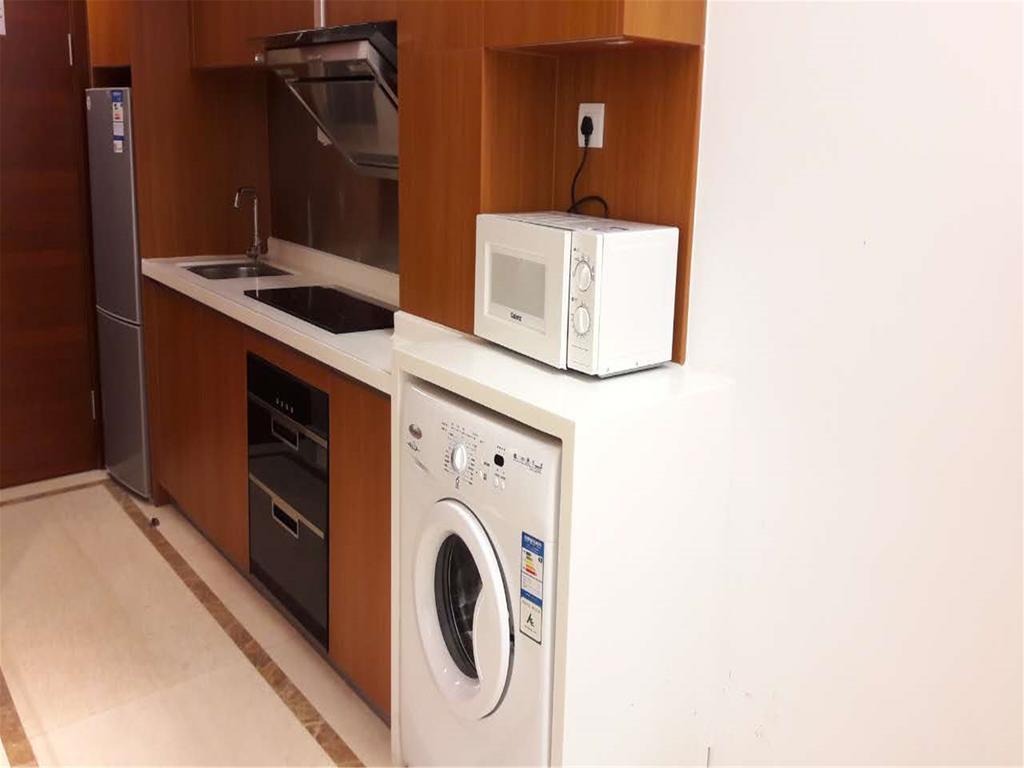 Apartment East International Apartment Yi De Road Metro Station Branch Guangzhou