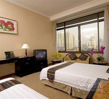 Hotel Aiqun - Fair Free Shuttle Bus During Fair Period 3*