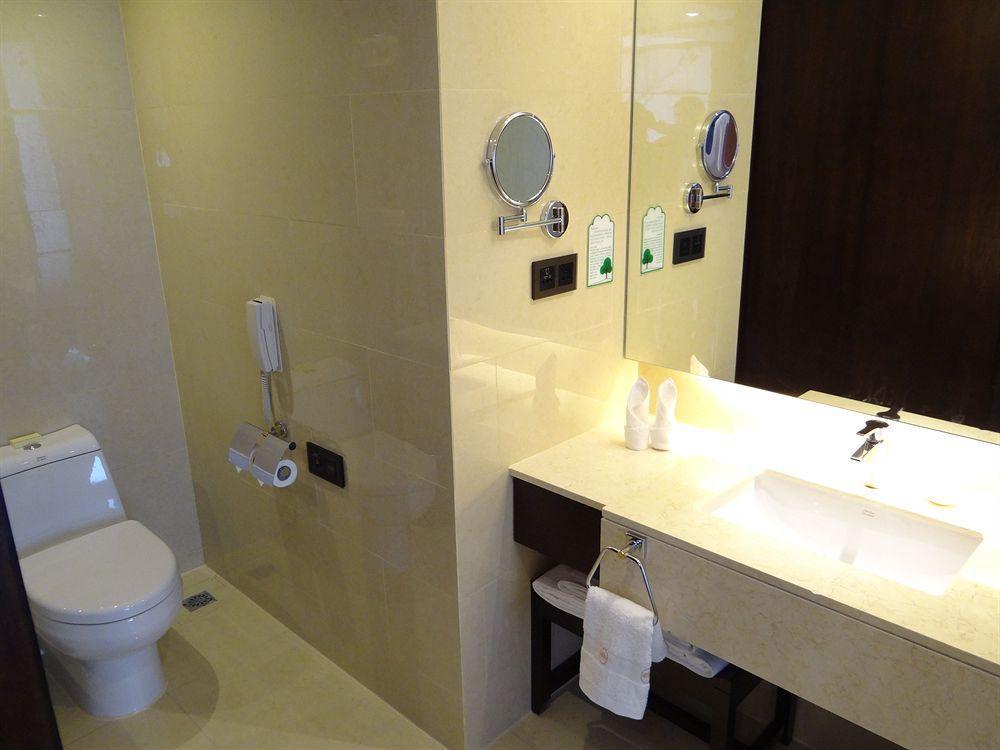 Guangdong Yingbin Hotel-free Fair Shuttle Bus