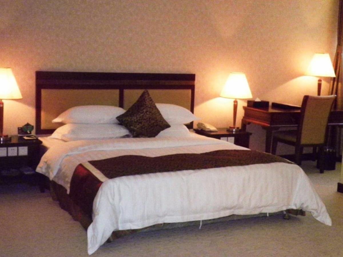 Hotel Mandarin Spring 4*