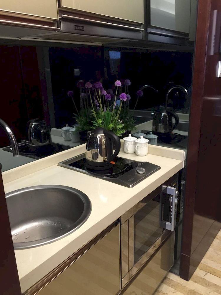 Tamrac International Apartment