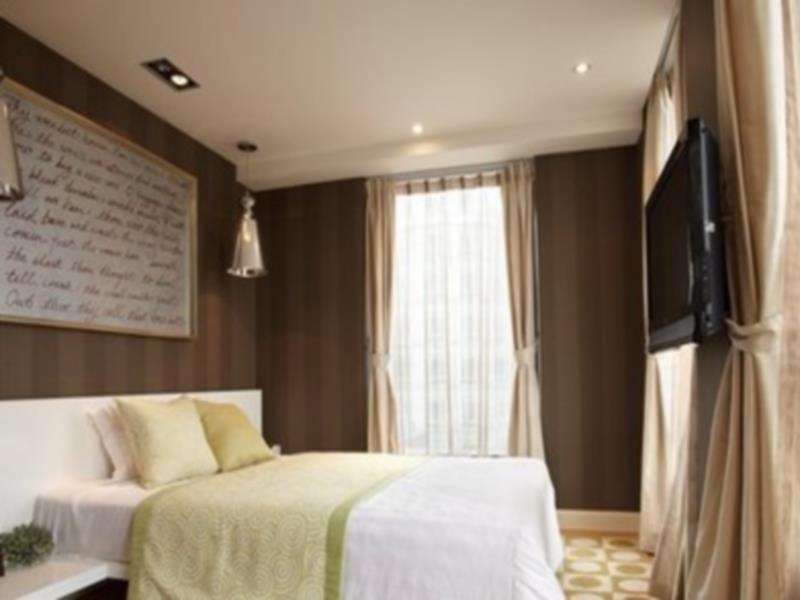 Q-city Hotel