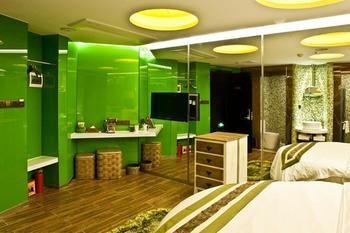 Sotel Zhujiang New Town Branch Hotel 2*