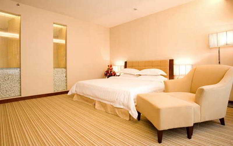 Long Zhou Grand