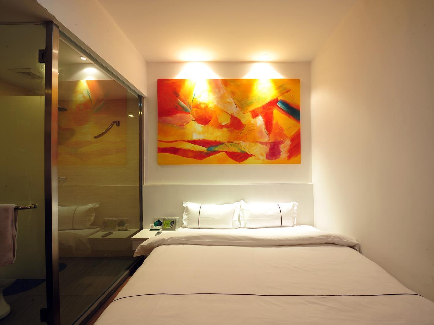 Spring Time Hotel 3*