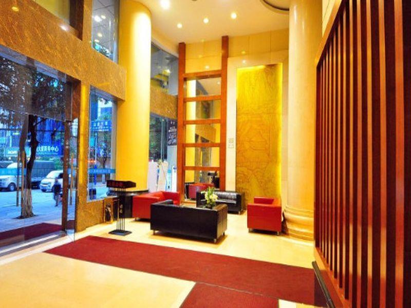 Yingshang Gangding Longkou West Hotel