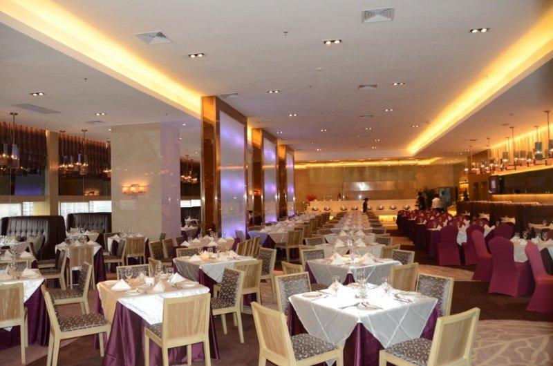 Hotel Pearl River International - Canmetro Line 11 Yijing Lu Station 4*