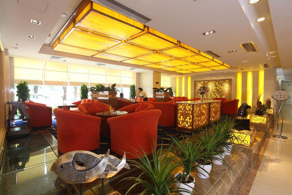 Ramada Plaza 5*