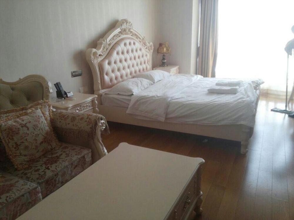 Yichao 4*