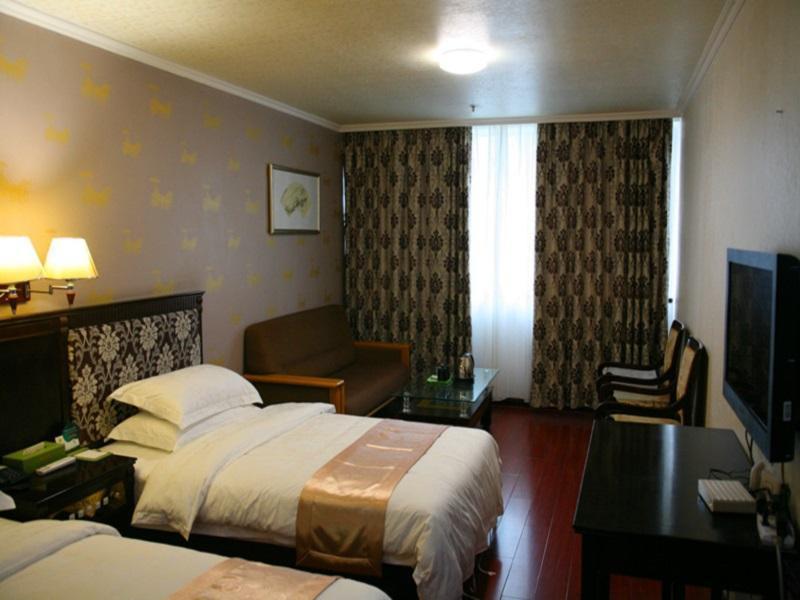 Sunny Hotel 3*