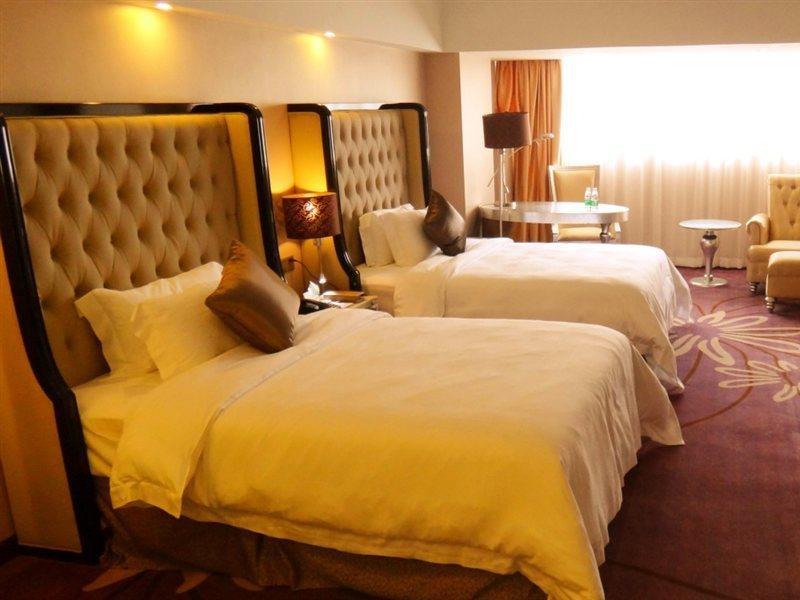 Clayton Hotel-near Pazhou Exhibition Center