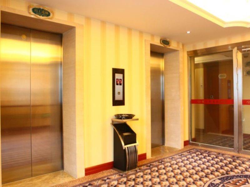 Hotel Vienna 4*