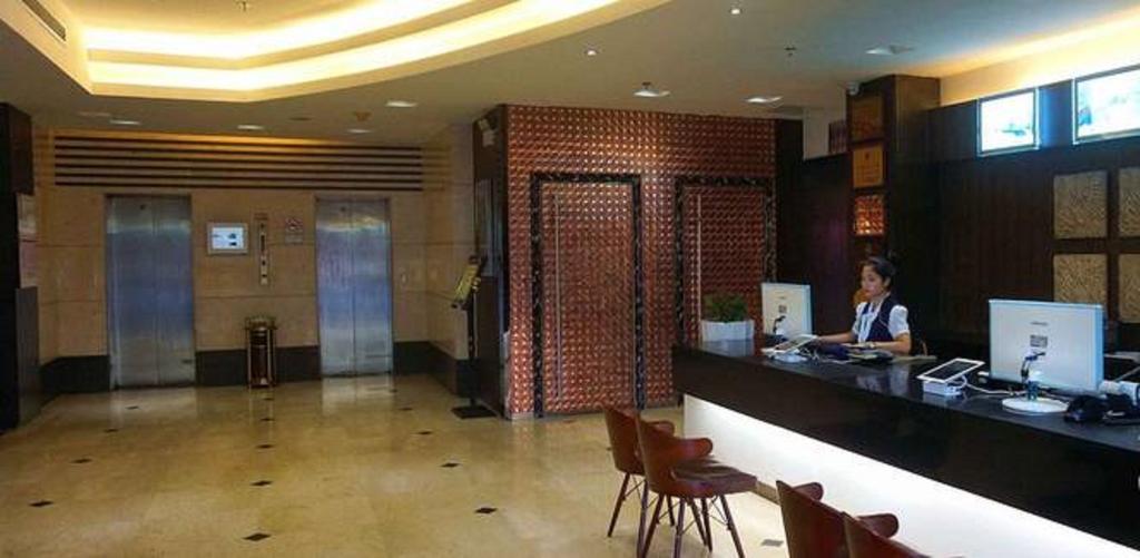 Hotel He Yuan 3*