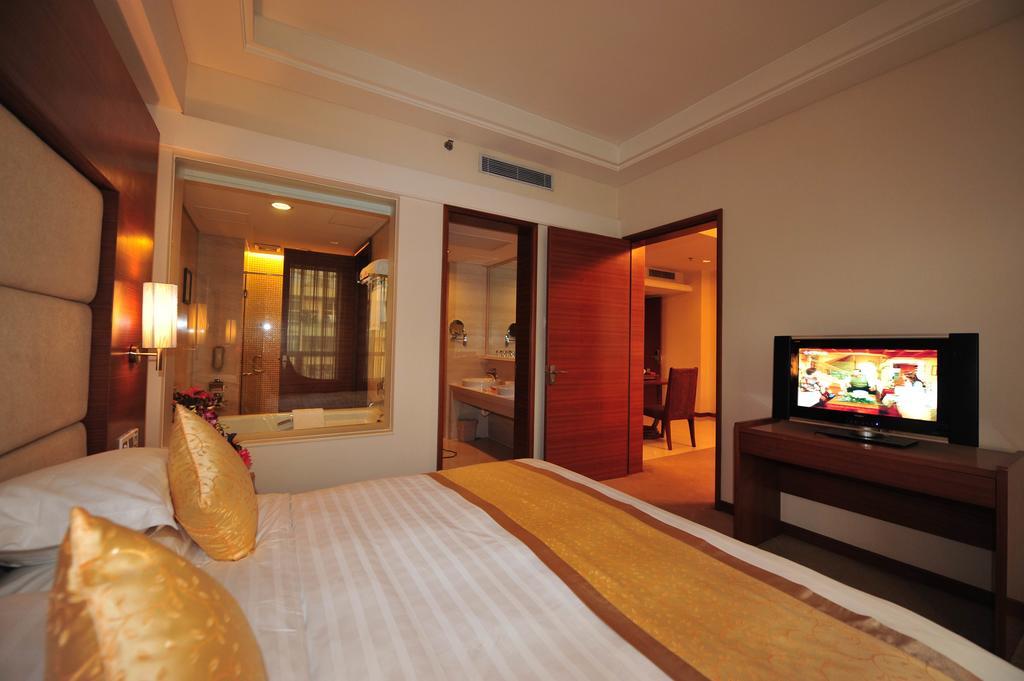 Ramada Plaza 5* Guangzhou