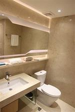Yihe Hotel 4*