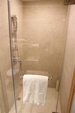 Yihe Hotel 4*
