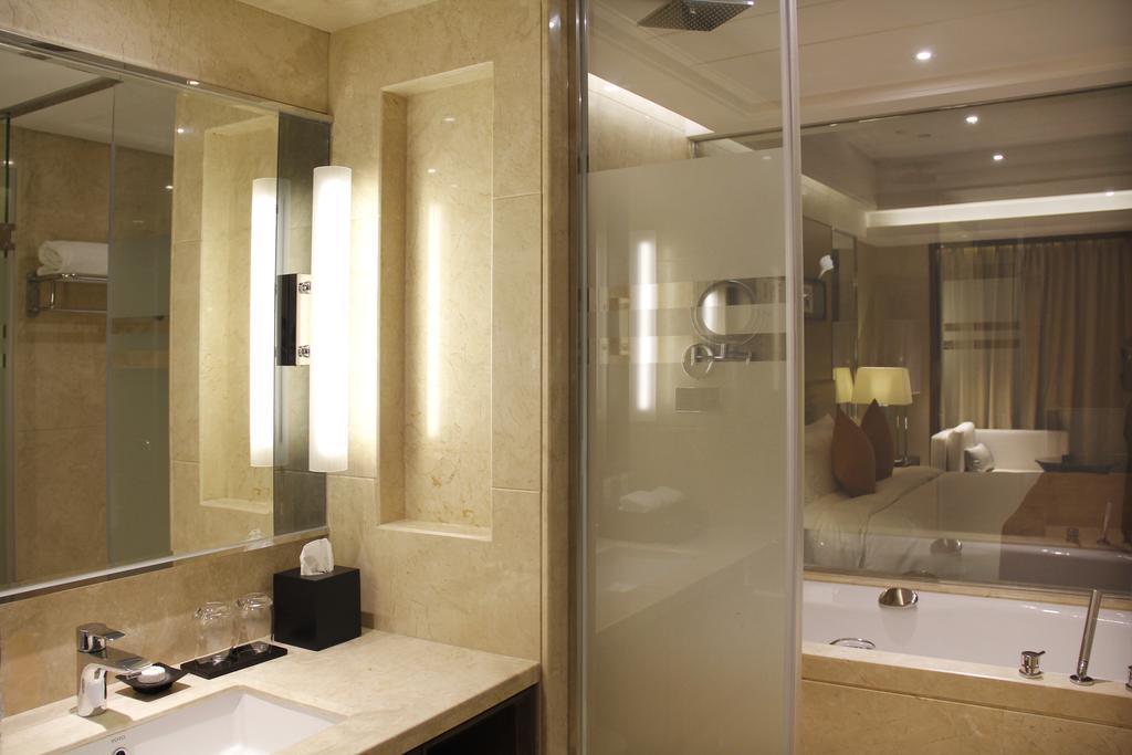 Swissotel Hotel 5*