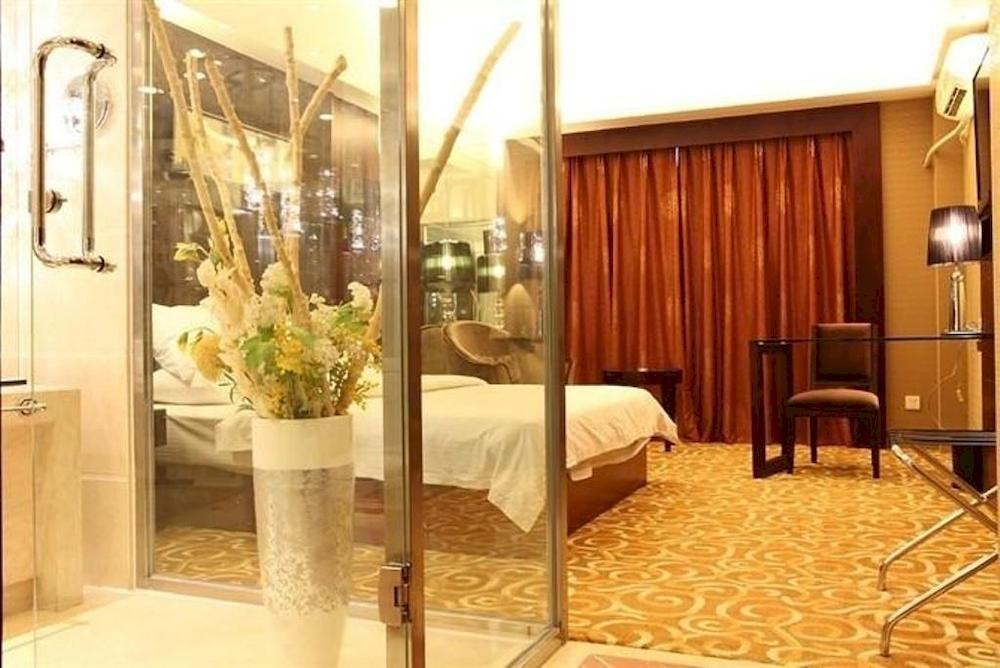 Vienna Panyu Dashi Qiao Hotel