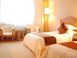Yuanyang Hotel 3*