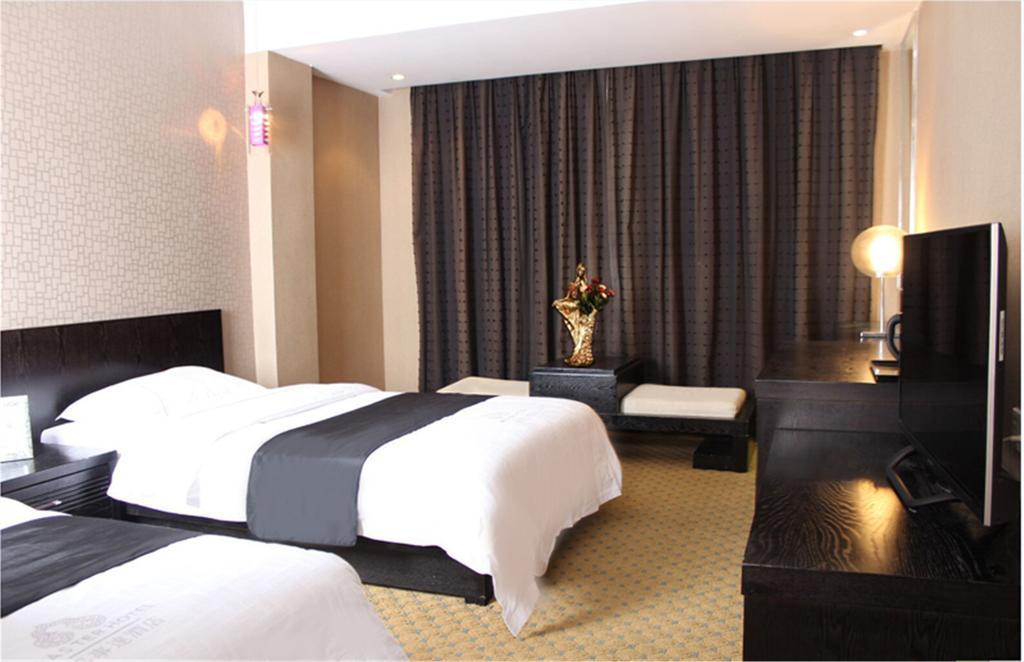 Master Hotel