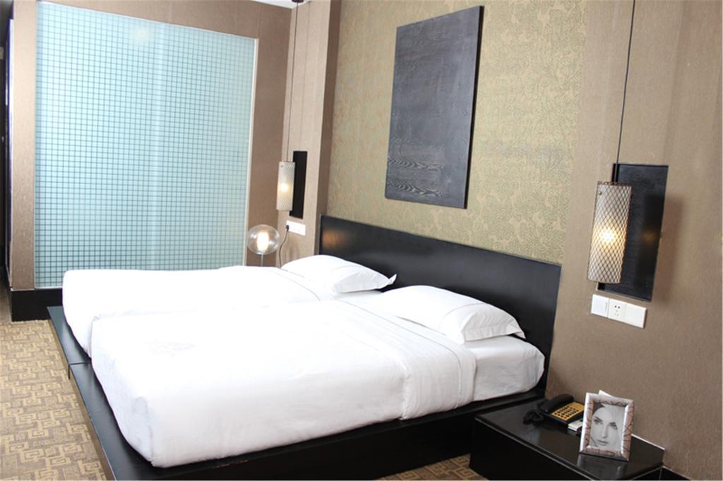 Master Hotel