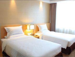 Hotel Jinjiang Metropolo 3*