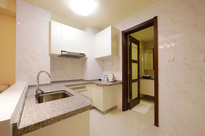 Hotel Country Garden Kylin Airport 5*