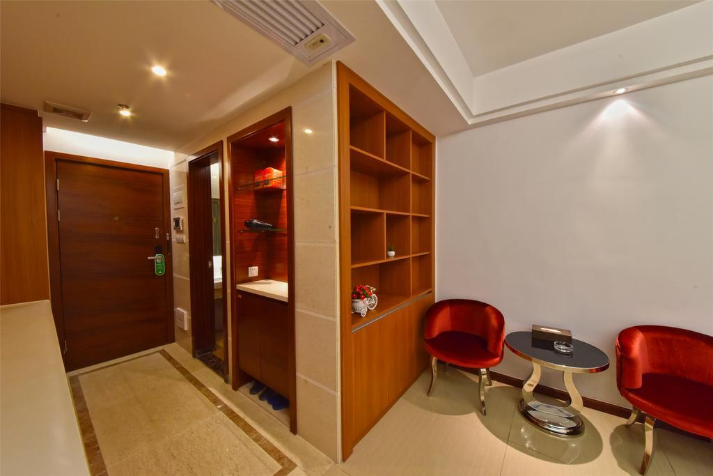 East International Apartment Yi De Road Metro Station Branch *