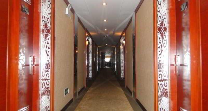 Bluesky Hotel 4*