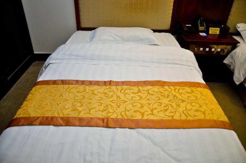 Hotel Guangdong Konggang Guangzhou