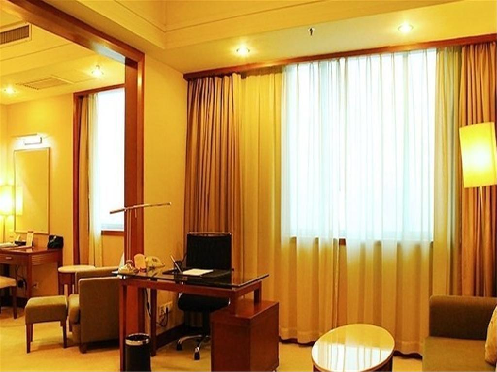 Hotel Guangdong Pearl Garden 4*