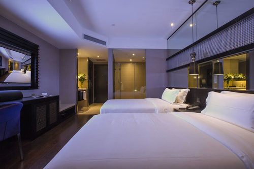 Crystal Orange Huadu Branch Hotel