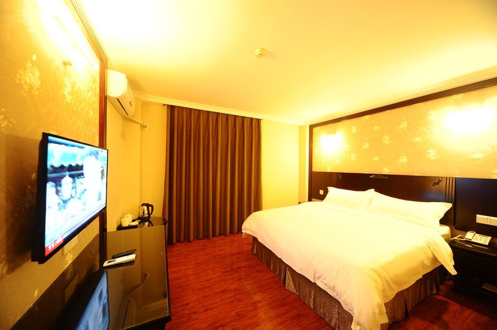Guangyuan Hotel