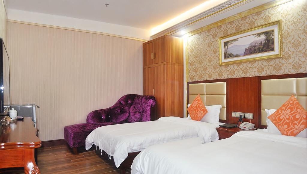 Hotel Jingdu 3*