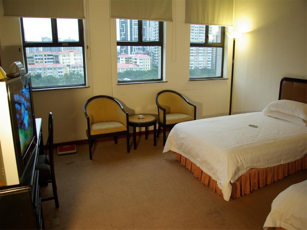 Hotel Aiqun - Fair Free Shuttle Bus During Fair Period 3*