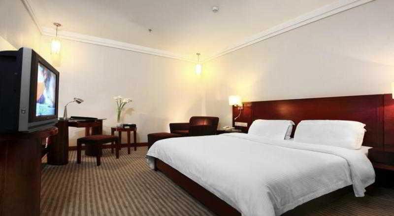 Paco Business Yuan Cun Branch 4* Canton