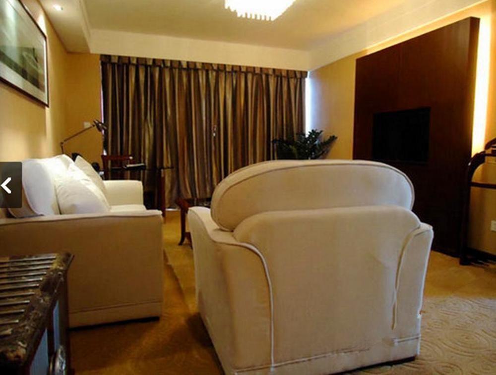 Lan Hotel