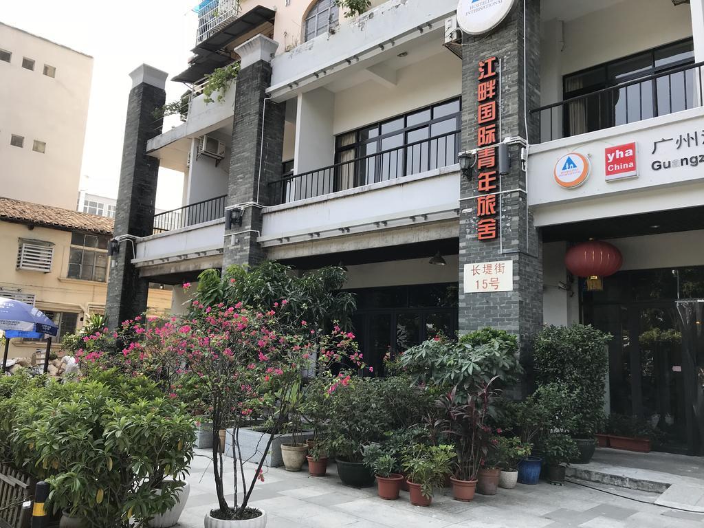 Hostel Riverside International Youth