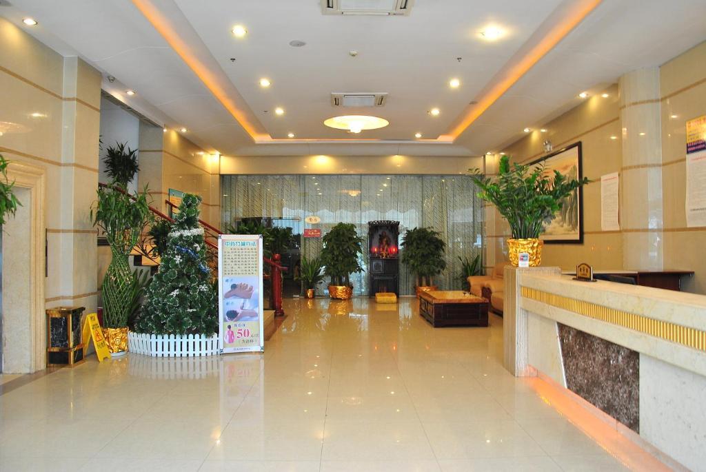 Hotel Shenglong 3*