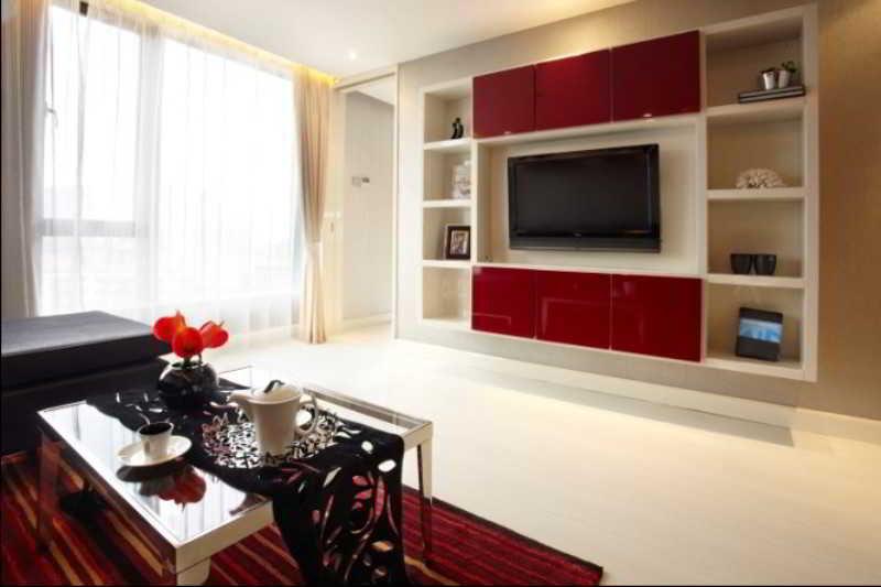 Q-city Hotel