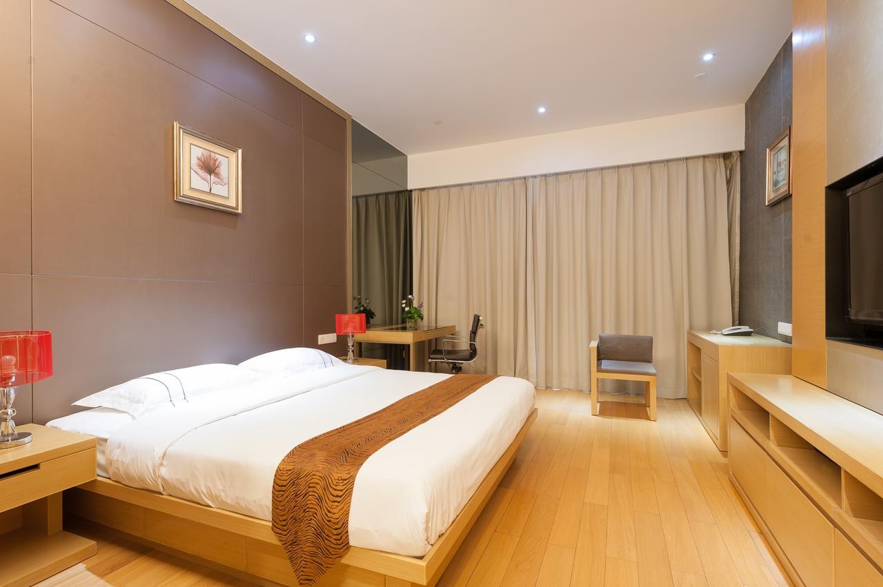 Yicheng Pazhou Poly World Trade Centre Apartment Apartment *
