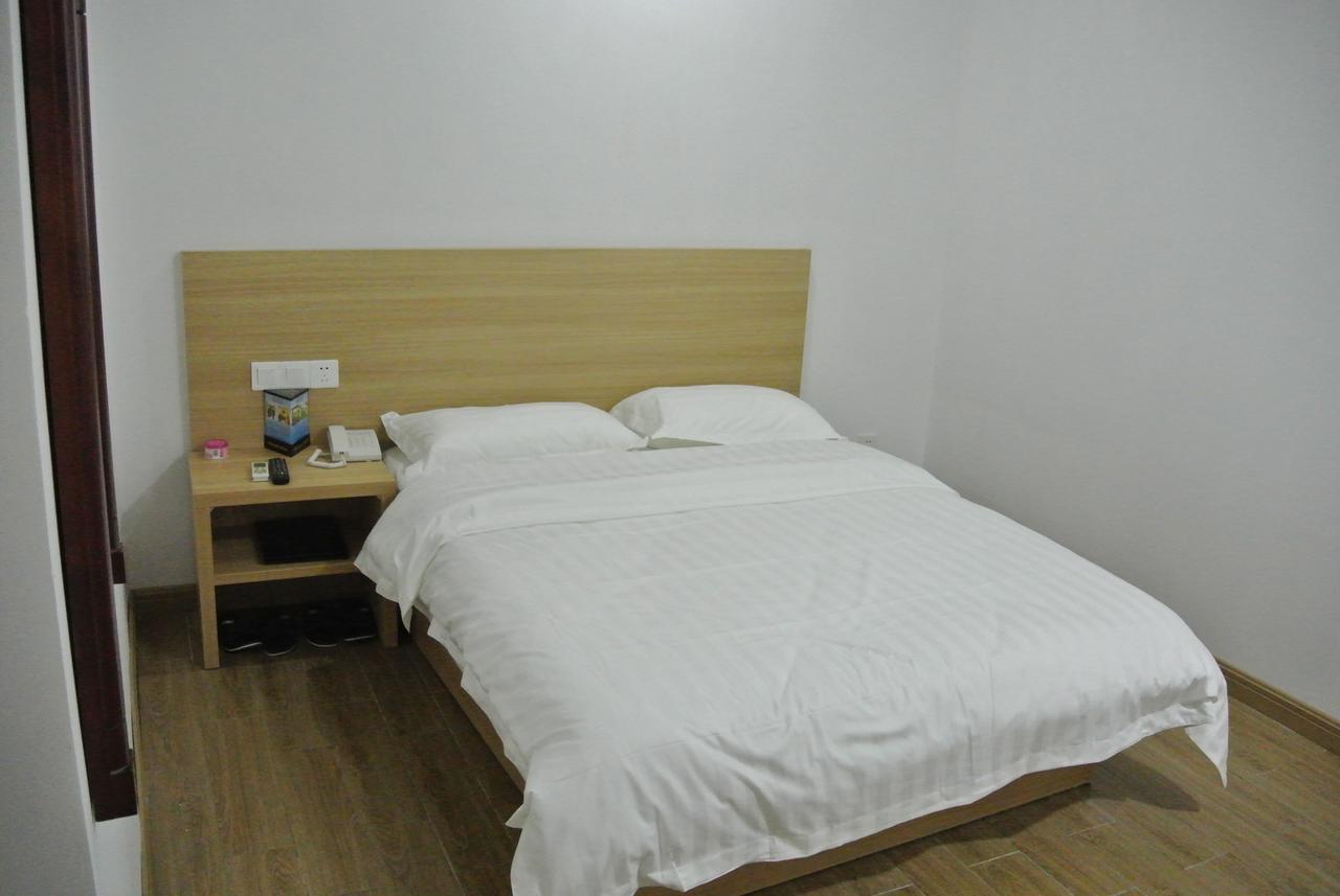 Zhongshui 2* Canton