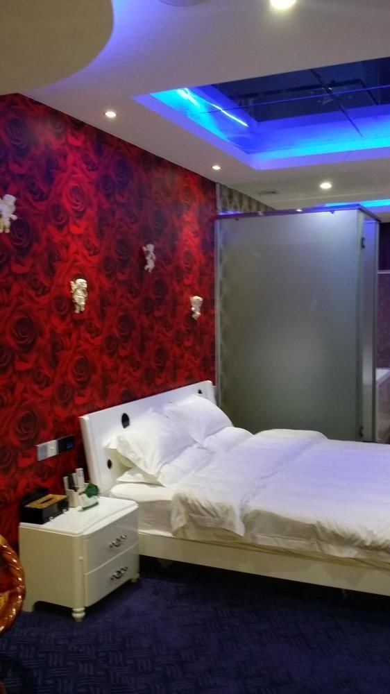 Theme Was Love Jiangwan Branch 2* Guangzhou