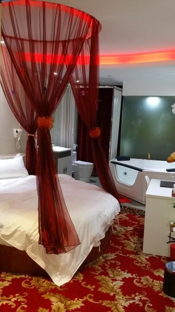 Theme Was Love Jiangwan Branch Hotel Guangzhou