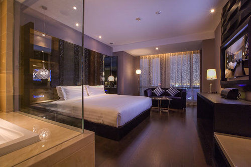 Crystal Orange Huadu Branch Hotel