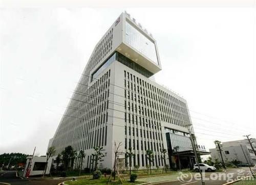 Lan Hotel 4*