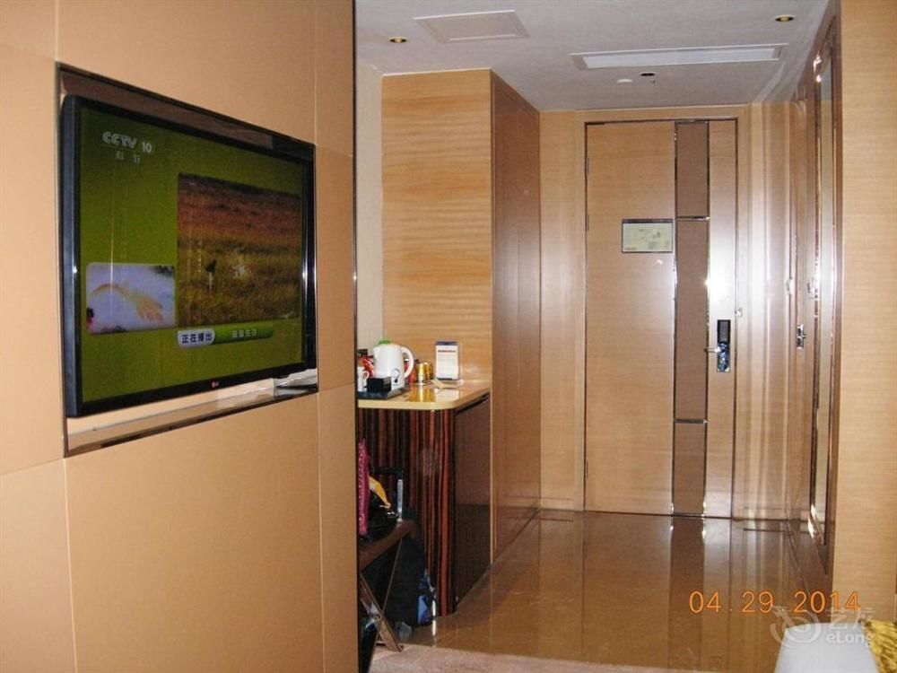 Hoikong Boutique Pazhou Branch Hotel
