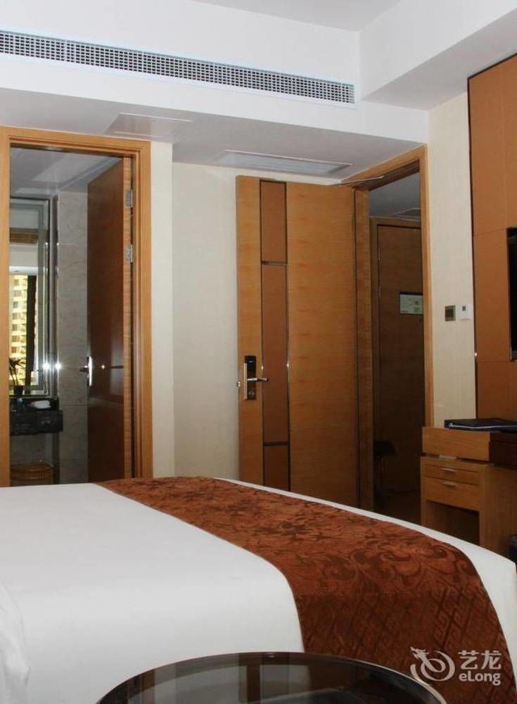 Hoikong Boutique Pazhou Branch Hotel
