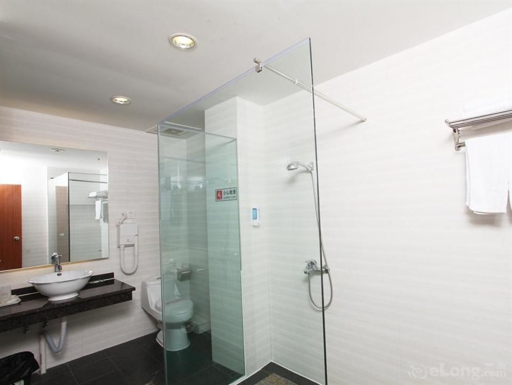 Hotel Xin Hua 3*