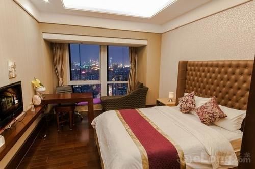 Tamrac International Apartment *